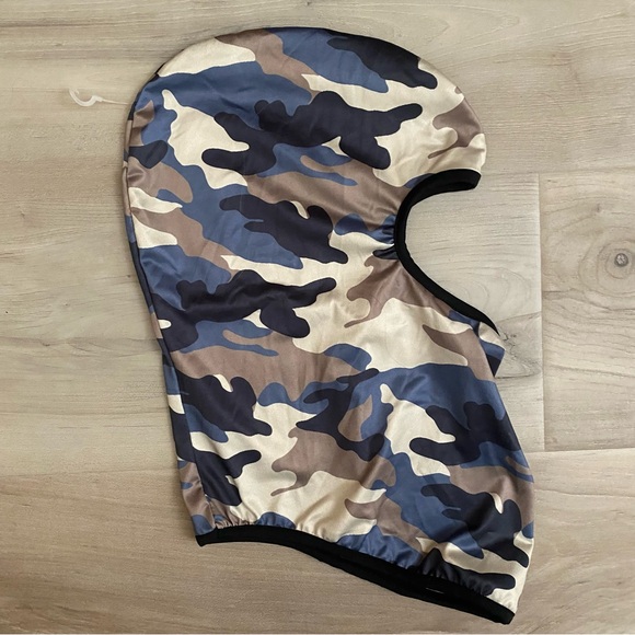 Full Face Camo Winter Balaclava - Picture 9 of 9